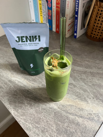 GRANOLA MILK MATCHA
