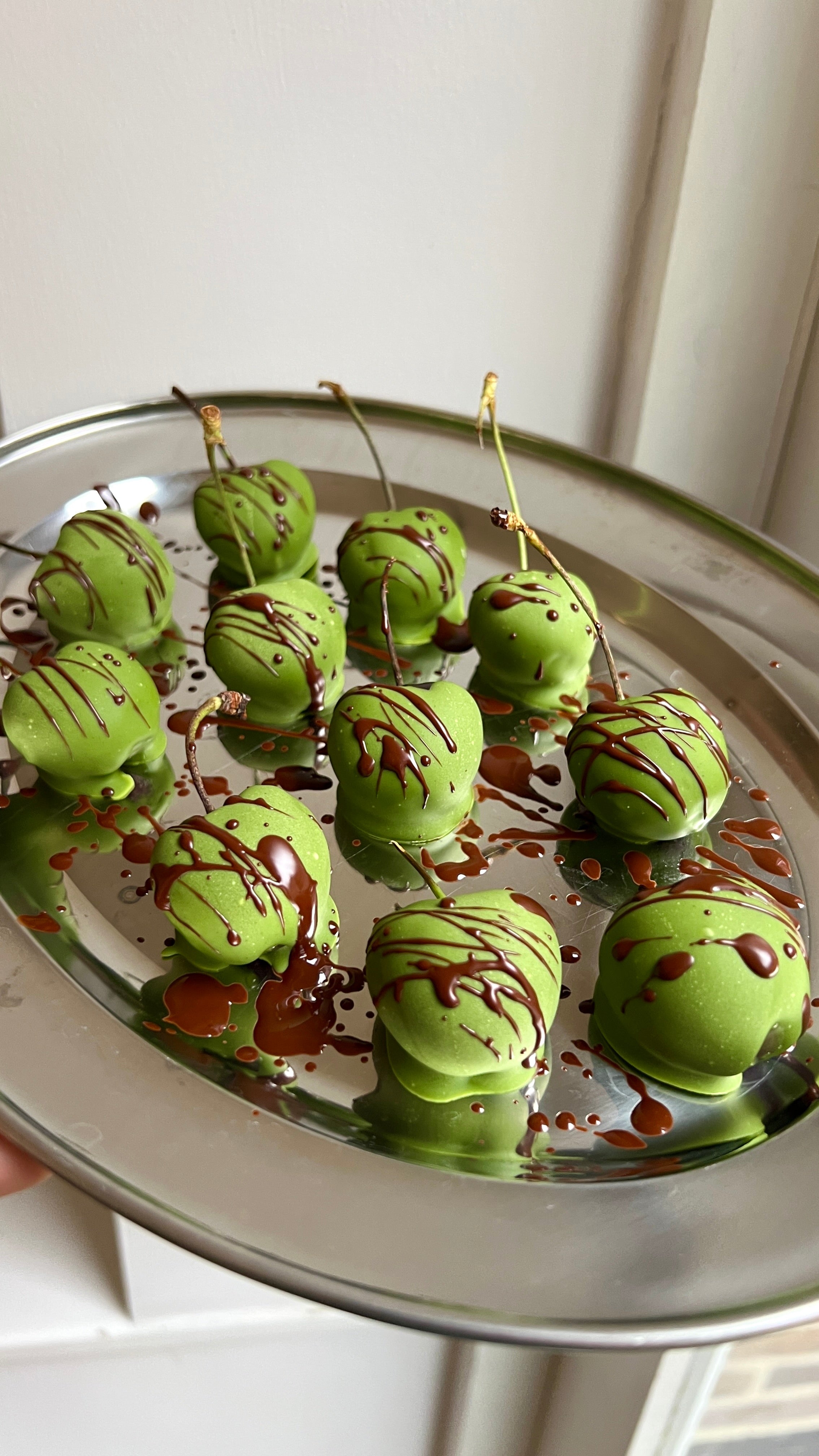 MATCHA CHOCOLATE CHERRIES