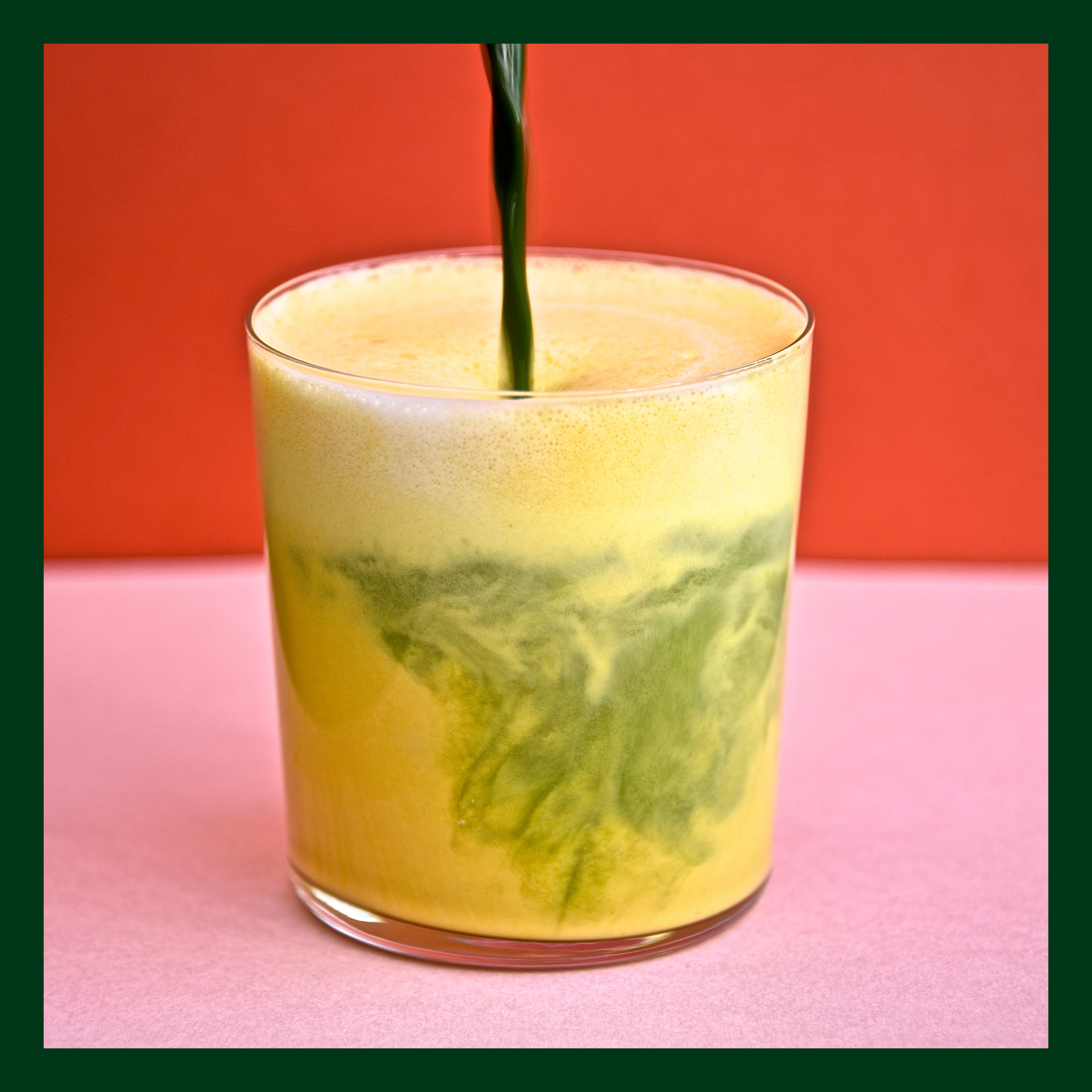 SPICED MATCHA LATTE WITH STRAW